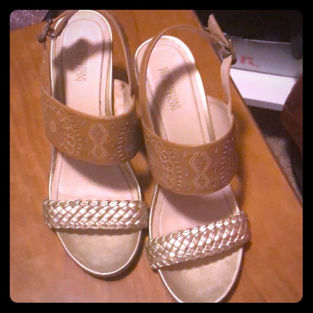 Kenneth Cole reaction wedge sandals